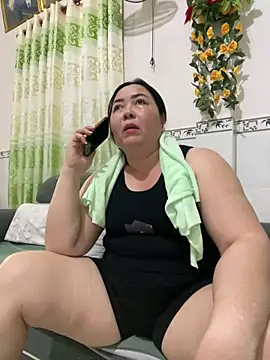 Alinat_'s cam snapshot