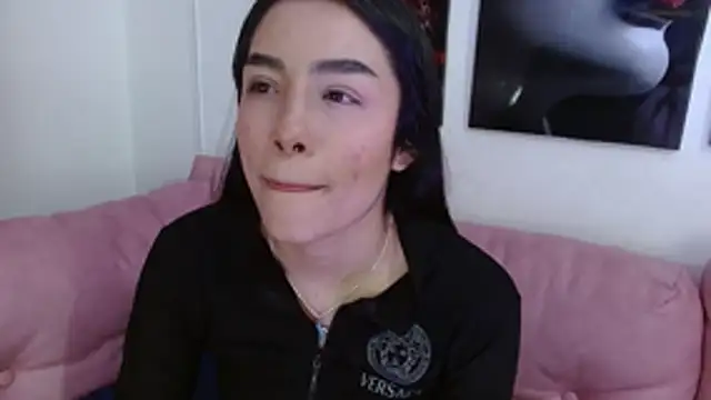 tael_novacs's cam snapshot