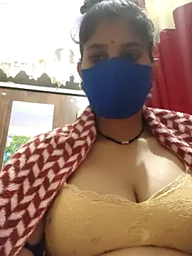 Maahi-Queen's cam snapshot