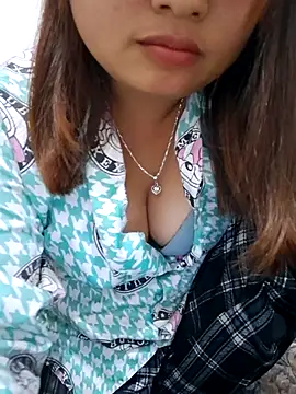 mai-mai-97's cam snapshot