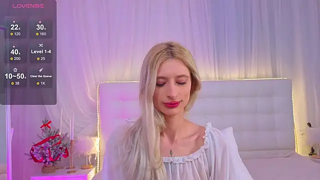 Monica_Leen's cam snapshot