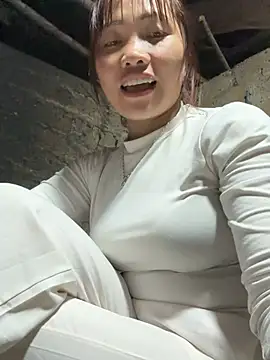 adbosa_00's cam snapshot