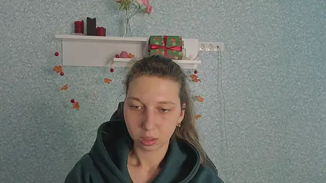 CuteEllii's cam snapshot