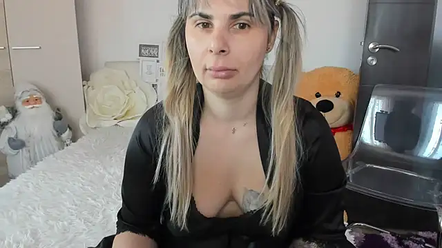 sweetemy4u's cam snapshot