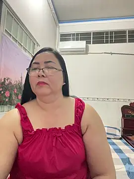 Alinat_'s cam snapshot