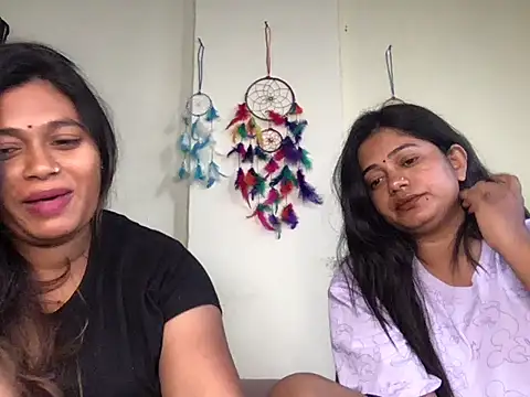 HoleyCoupon's cam snapshot