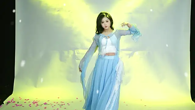 Shiny-girl7788's cam snapshot