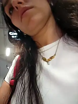 Izabella_Bella's cam snapshot