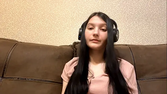 AurorAurora's cam snapshot