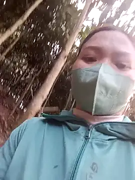 nat-tri's cam snapshot