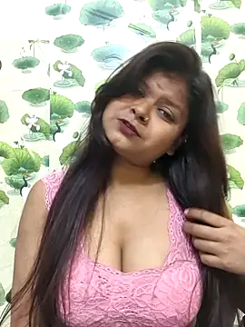 Attractive_Queen_'s cam snapshot