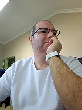 Andrew1900529 live sex cam