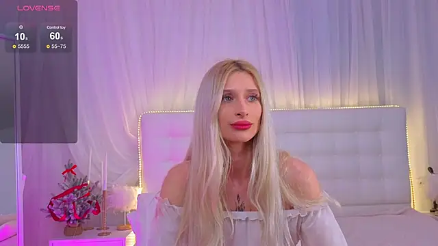 Monica_Leen's cam snapshot