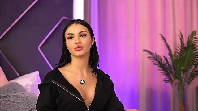 LilaRoses's cam snapshot