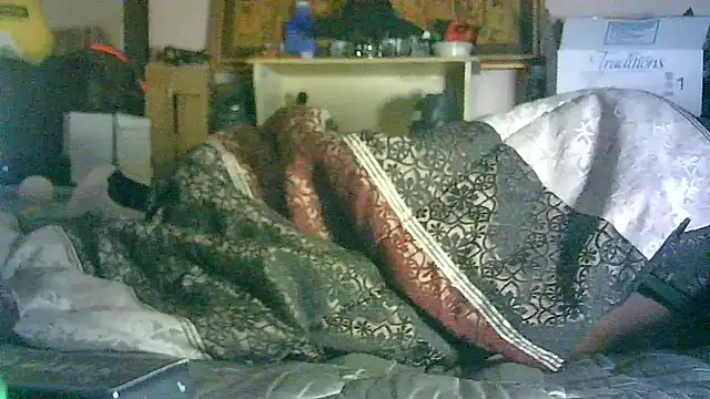 ON3YOULLN3VER_FIR3's cam snapshot