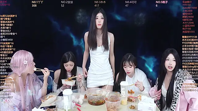 EYgirl222's cam snapshot