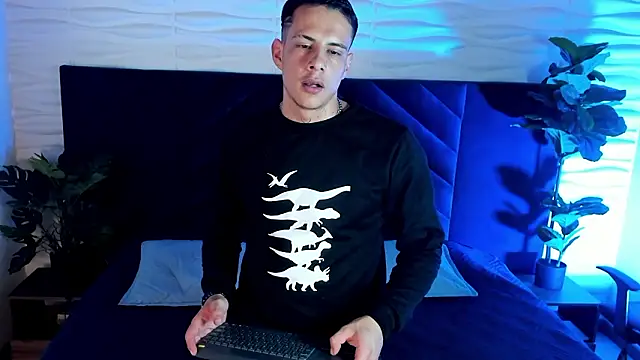 Dustin_Sonne's cam snapshot