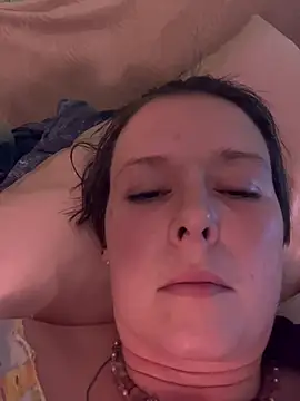 CUMFOREVERY1nTitTiES2's cam snapshot