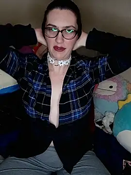 LaylaLucis's cam snapshot