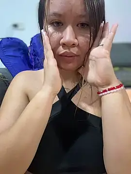 Emiily_lee's cam snapshot