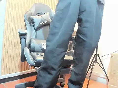 AxelHot_69 live sex cam