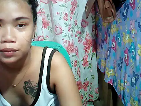 Milkytits_Yum00's cam snapshot