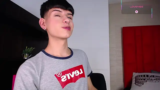 Ezra_Storm live sex cam