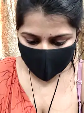 Hotty-simran's cam snapshot