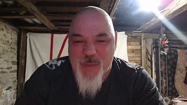 Newfiesausage1972 live sex cam