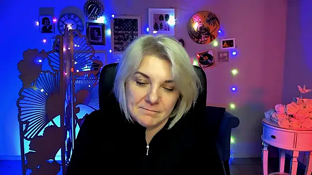 EvaEvals's cam snapshot