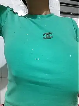 Shine_Mai's cam snapshot