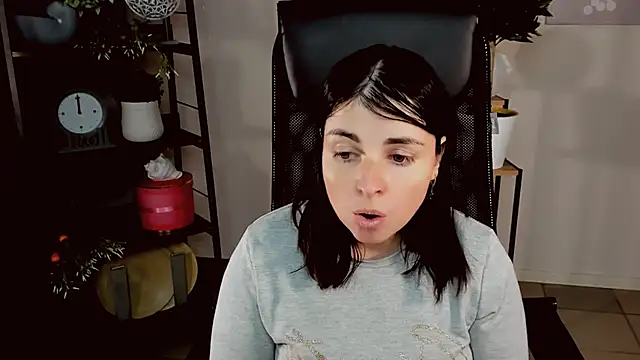 MartaEdams's cam snapshot