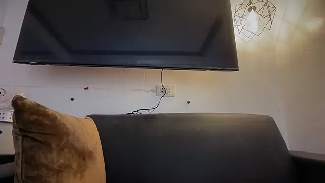 LaraBarcelo live sex cam