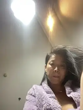 xiangxiang-love's cam snapshot