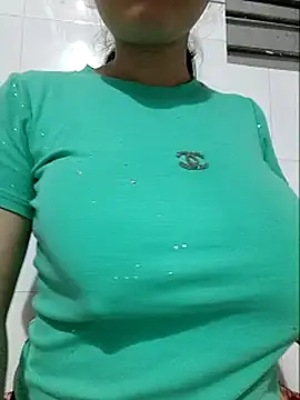 Shine_Mai's cam snapshot