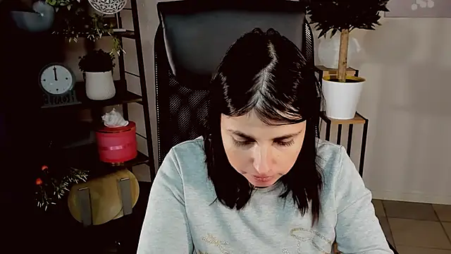 MartaEdams's cam snapshot