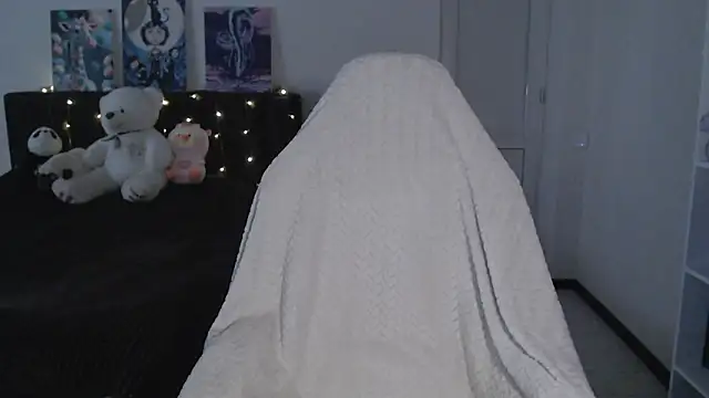 Little_flowers's cam snapshot