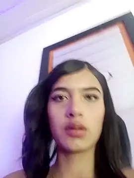 honeyluxe_'s cam snapshot