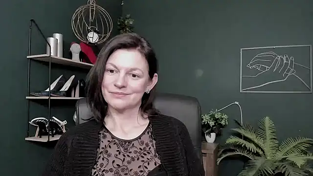 VivianWILD's cam snapshot