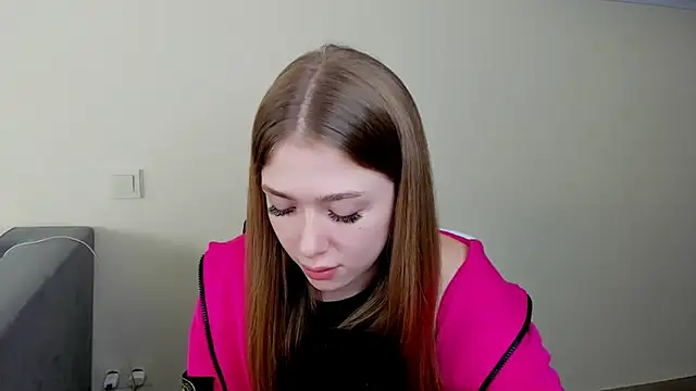 ElleLuv_'s cam snapshot