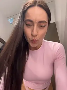 Holly_Play's cam snapshot