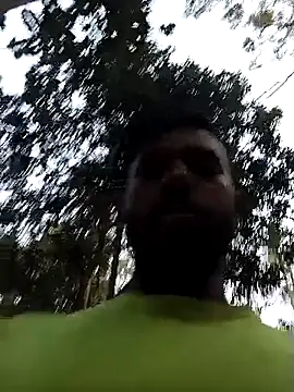 X-_boy's cam snapshot