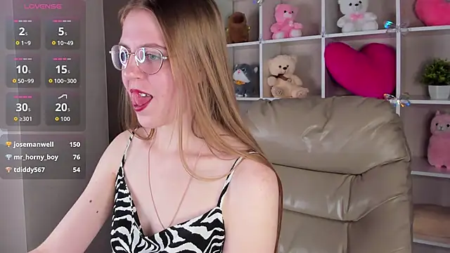 Joann_Shermann's cam snapshot