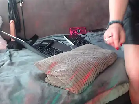 GoddessMonicaAngels's cam snapshot