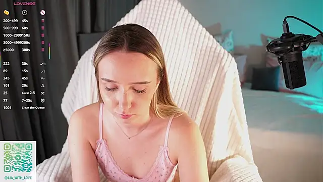 HollisBeckett's cam snapshot