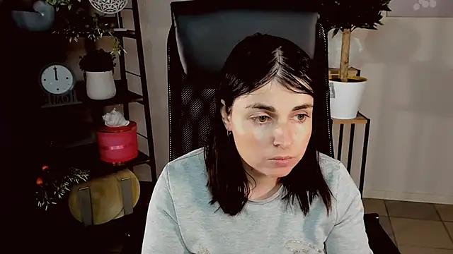 MartaEdams's cam snapshot