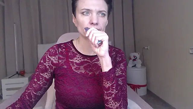 AvaSaturnian's cam snapshot