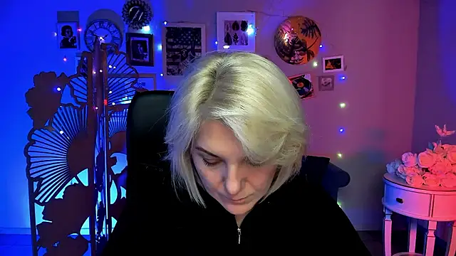 EvaEvals's cam snapshot