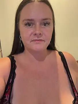 carinabro10's cam snapshot