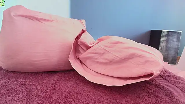 Perfect_Moans's cam snapshot